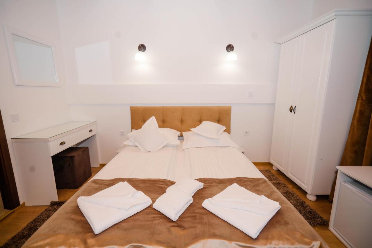 Casa Marica 호텔 바일레헤르쿨라네 외부 사진